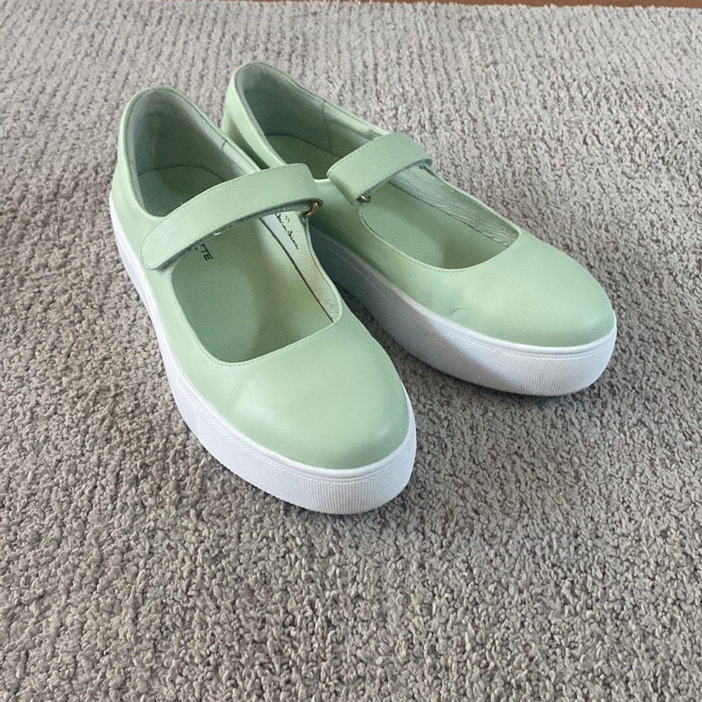 Charlotte Stone “Heidi” in Pistachio, size 11